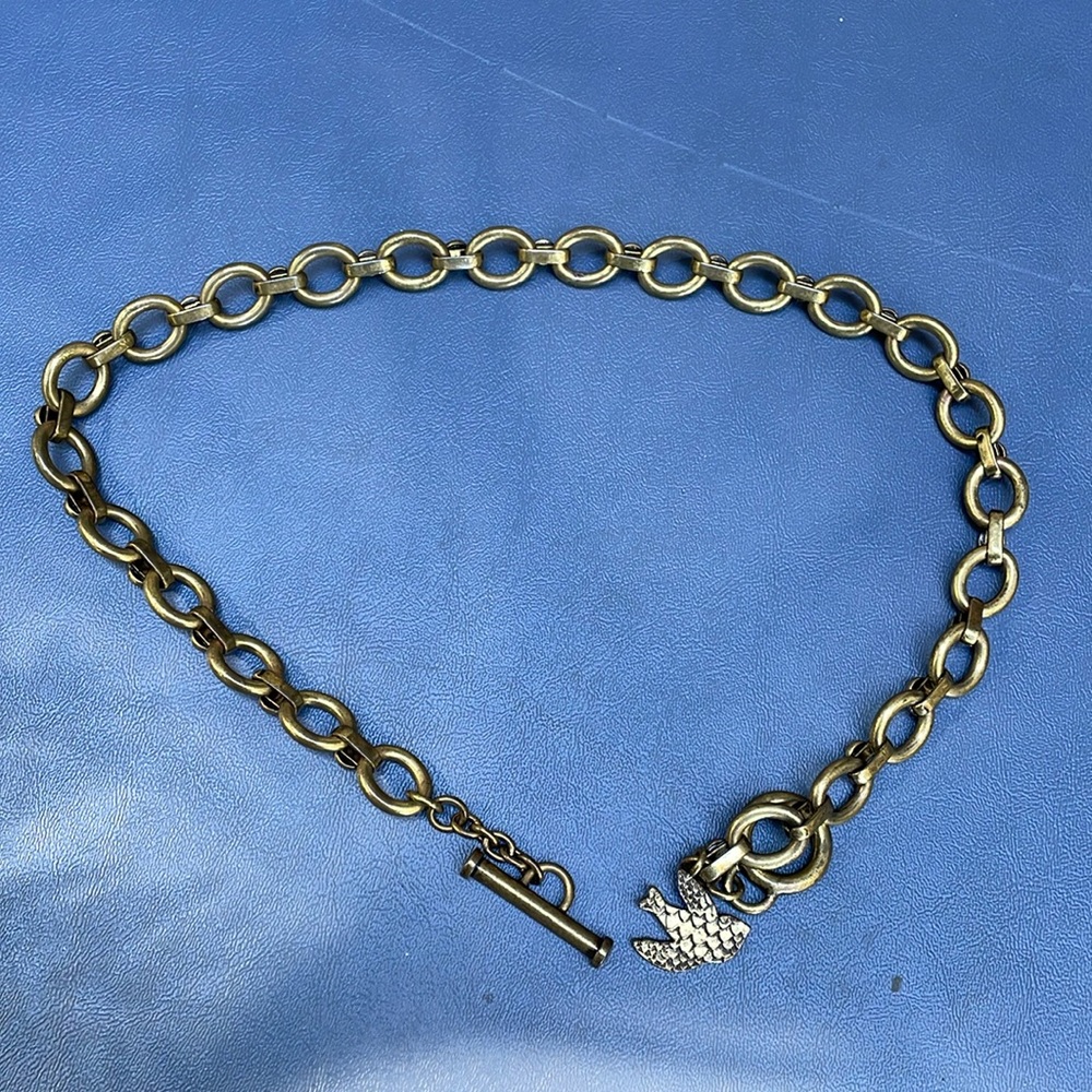 Marc Jacob’s large chain necklace